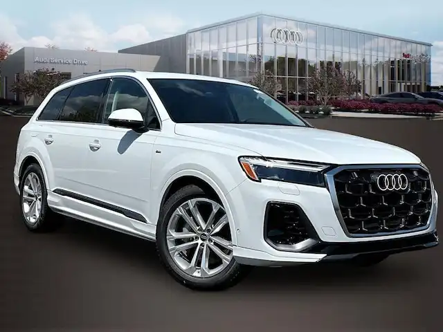 2026 Audi Q7 55 S Line Premium Plus quattro Tiptronic's photo