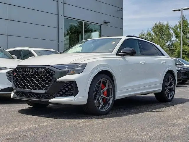 2026 Audi RS Q8 Base's photo