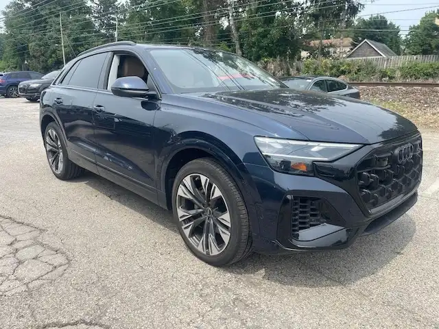 2025 Audi Q8 55 Premium Plus Tiptonic quattro's photo