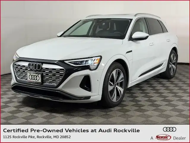 2024 Audi Q8 e-tron 55 114 kWh Premium Plus quattro's photo