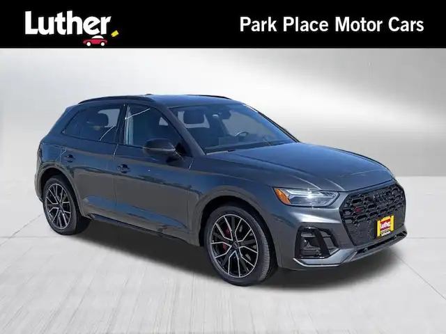 2024 Audi SQ5 Premium Plus's photo