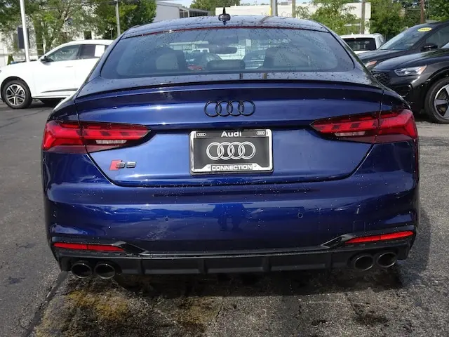 2023 Audi S5 Sportback Premium Plus quattro Tiptronic photo 4