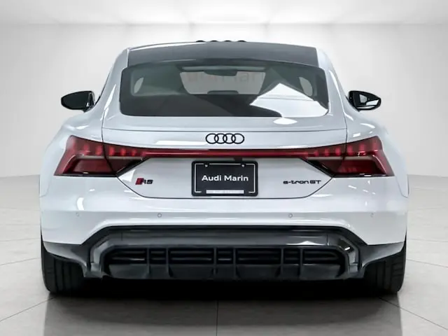 2023 Audi RS e-tron GT Base photo 4