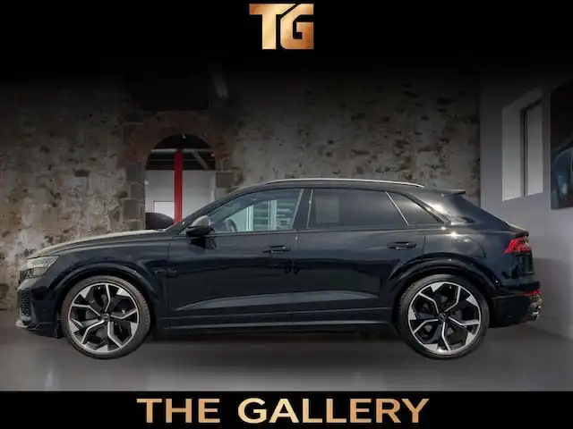 2024 Audi RS Q8 Base's photo