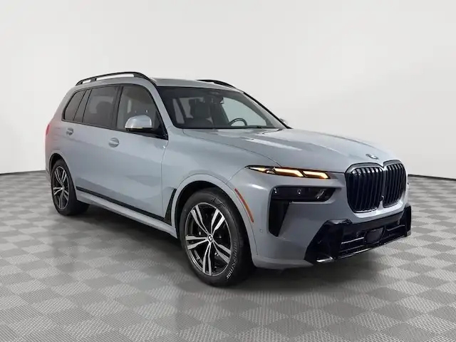 2024 BMW X7 xDrive40i's photo