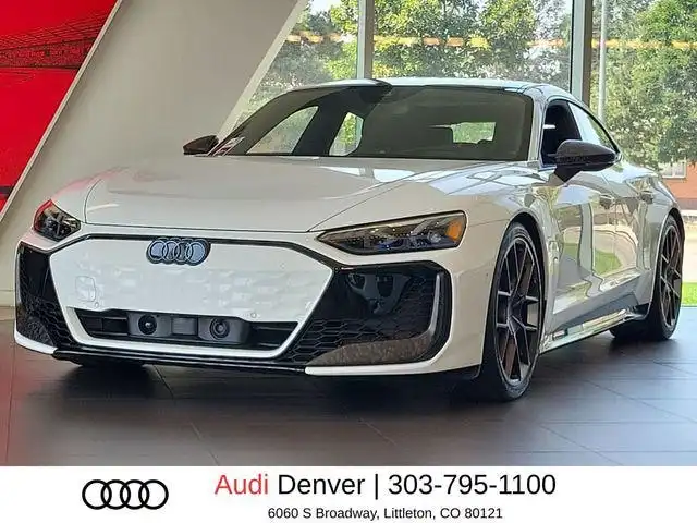 2026 Audi RS e-tron GT Base's photo