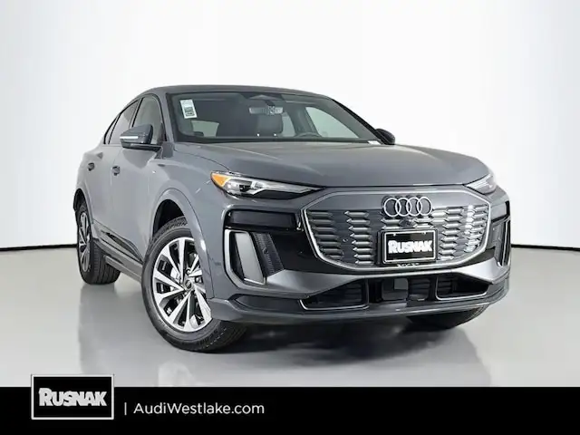 2027 Audi Q6 Sportback e-tron Premium quattro's photo