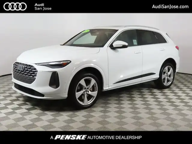 2025 Audi Q5 40 Premium Plus's photo