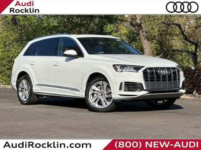 2023 Audi Q7 55 Premium quattro Tiptronic's photo