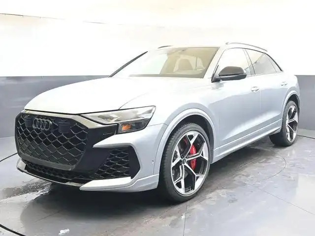 2025 Audi RS Q8 Base's photo