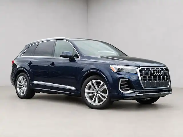 2026 Audi Q7 55 Premium Plus quattro Tiptronic's photo