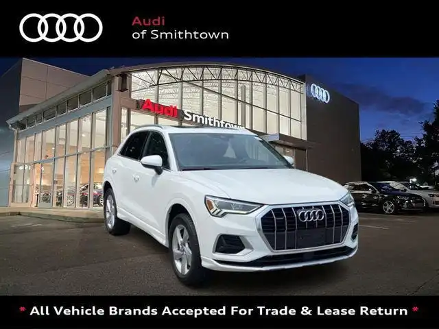 2020 Audi Q3 45 TFSI Premium Plus quattro's photo
