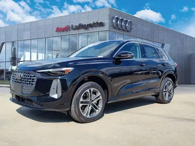 2026 Audi Q5 Premium Plus quattro's photo