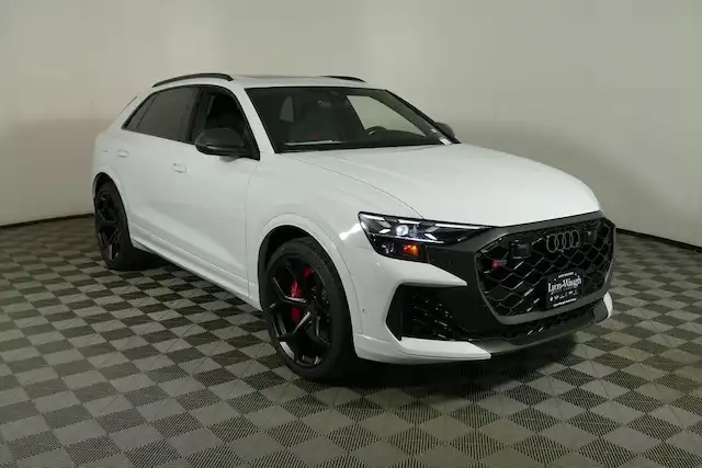 2026 Audi RS Q8 Base's photo