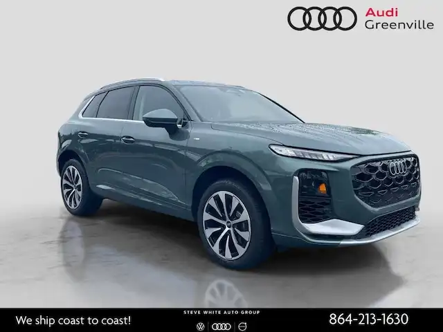2026 Audi Q3 S line quattro's photo