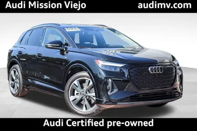 2025 Audi Q4 e-tron 55 Premium quattro's photo