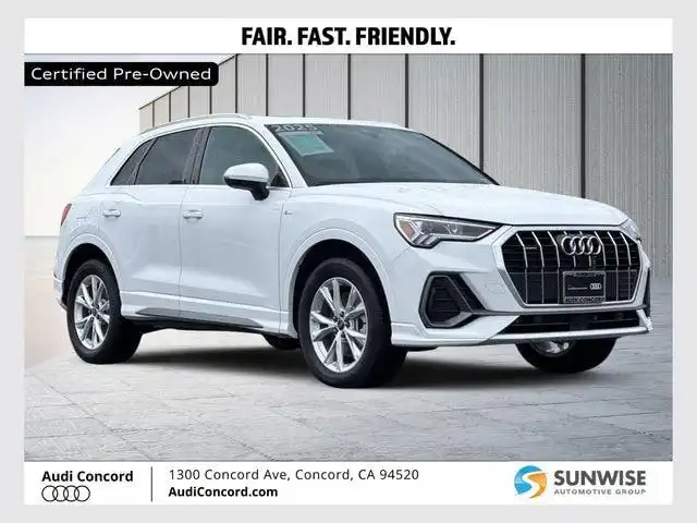 2025 Audi Q3 45 TFSI S Line Premium quattro's photo