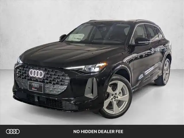 2025 Audi Q5 40 Premium Plus's photo