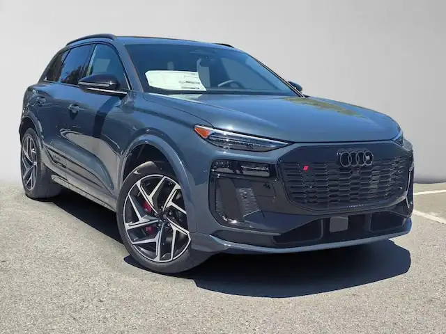 2027 Audi SQ6 e-tron Premium Plus quattro's photo