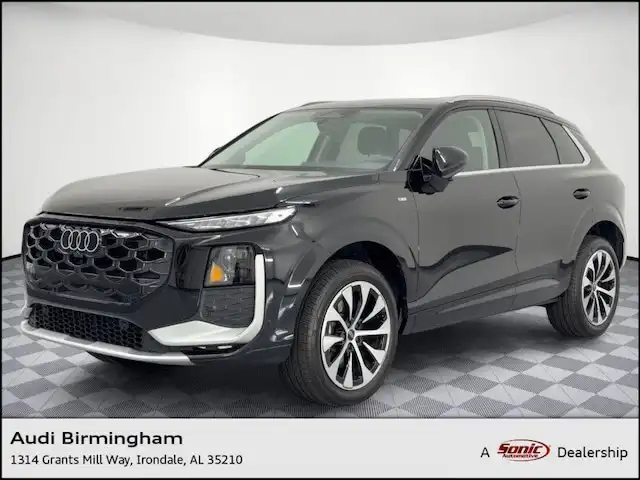 2026 Audi Q3 S Line quattro's photo