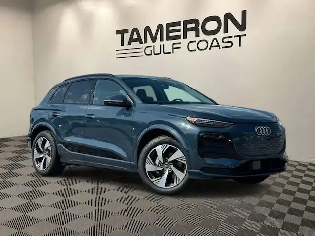 2025 Audi Q6 e-tron Premium Plus quattro's photo