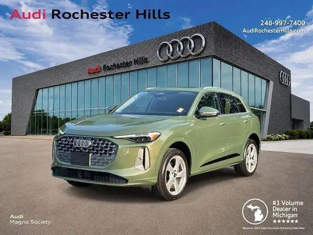 2025 Audi Q5 40 Premium Plus's photo