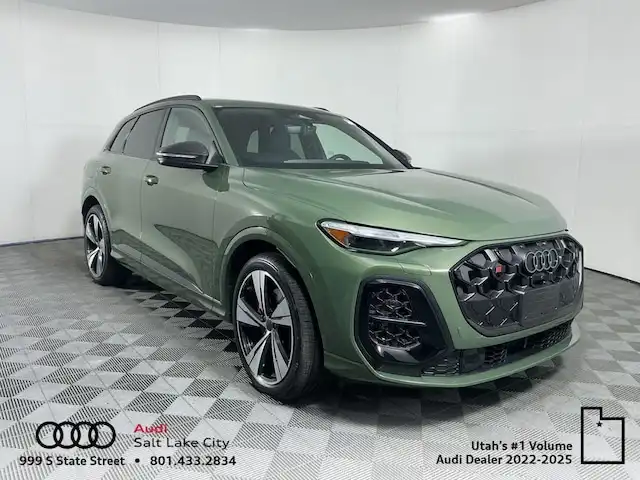 2026 Audi SQ5 Prestige quattro's photo