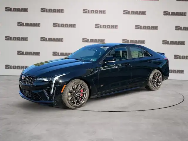 2026 Cadillac CT4 V-Series Blackwing's photo