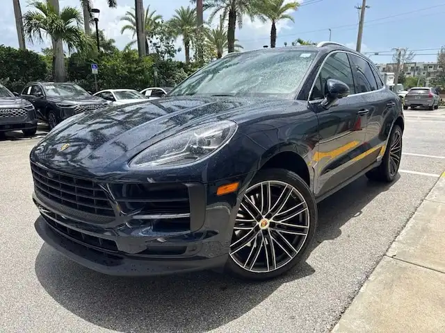 2020 Porsche Macan S's photo