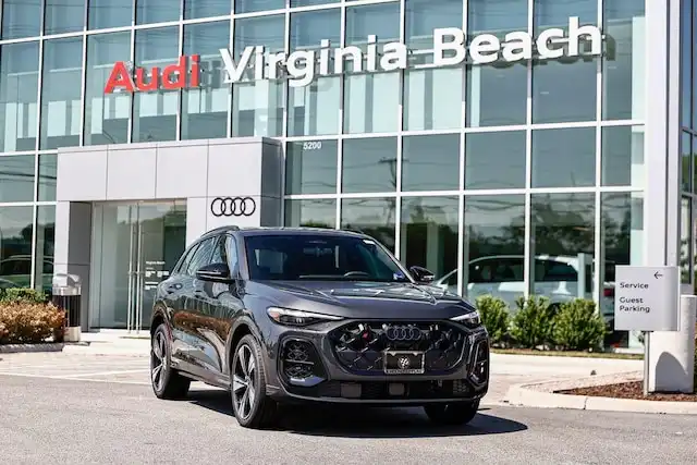 2026 Audi SQ5 Premium Plus quattro's photo