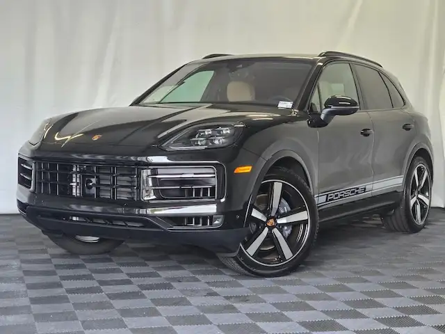 2026 Porsche Cayenne Base's photo
