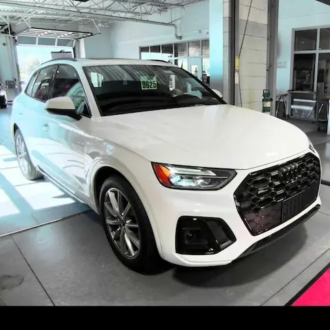 2023 Audi Q5 55 e Premium Plus photo 4