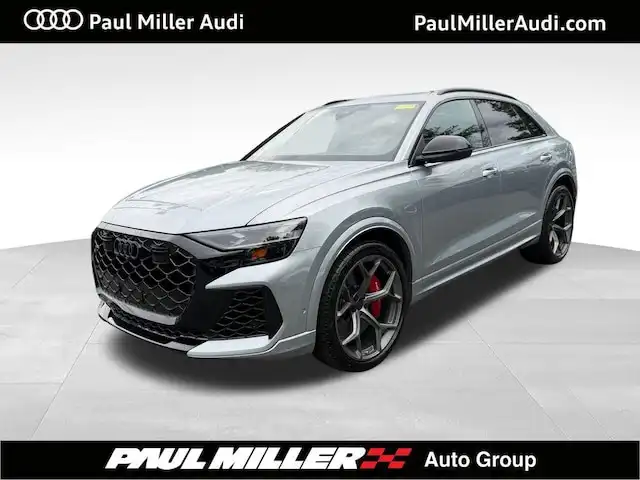 2026 Audi RS Q8 Base's photo