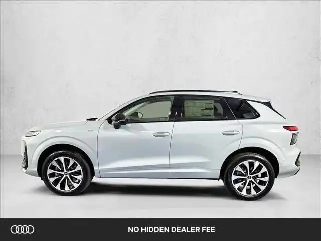 2026 Audi Q3 S Line quattro's photo
