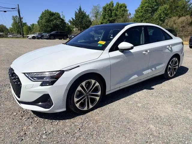 2025 Audi A3 40 TFSI Premium quattro S tronic's photo