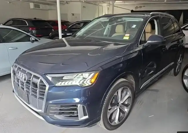 2024 Audi Q7 55 Premium Plus quattro Tiptronic's photo