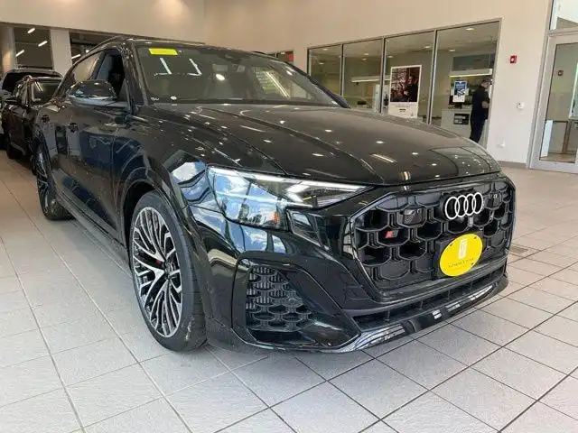 2026 Audi SQ8 Prestige quattro's photo