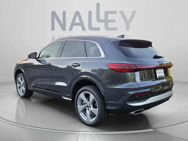 2026 Audi Q5 Premium Plus quattro photo 3