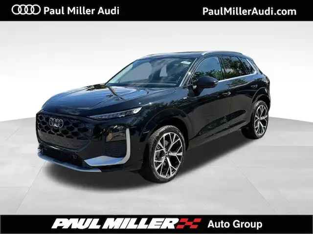 2026 Audi Q3 S Line quattro's photo