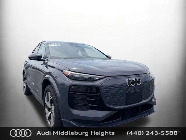 2025 Audi Q6 e-tron Premium Plus quattro's photo