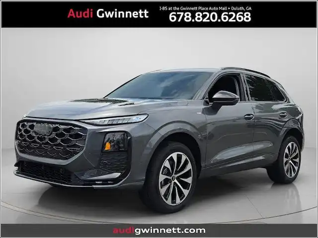 2026 Audi Q3 S line quattro's photo