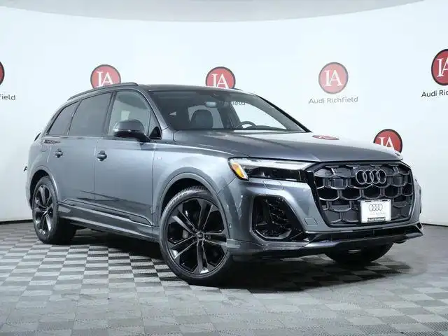 2026 Audi Q7 55 S Line Premium Plus quattro Tiptronic's photo
