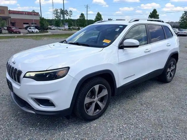 2020 Jeep Cherokee Limited's photo