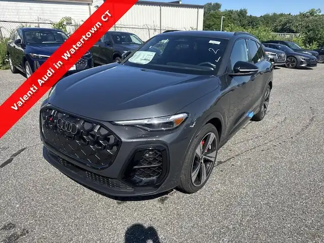 2026 Audi SQ5 Premium Plus quattro's photo