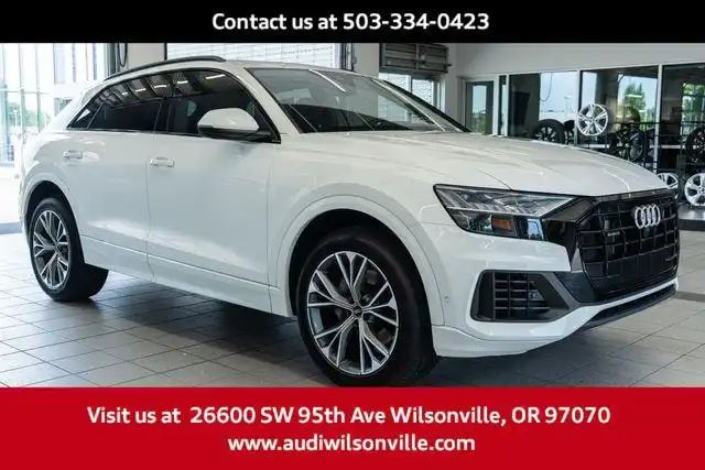 2023 Audi Q8 55 Premium quattro Tiptronic's photo