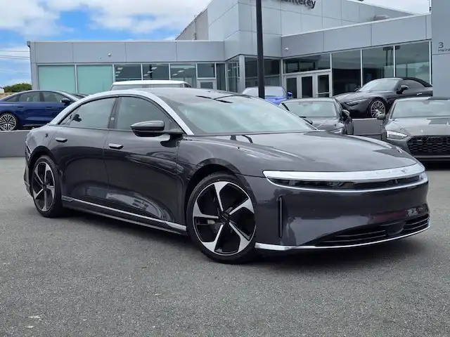 2023 Lucid Air Touring's photo