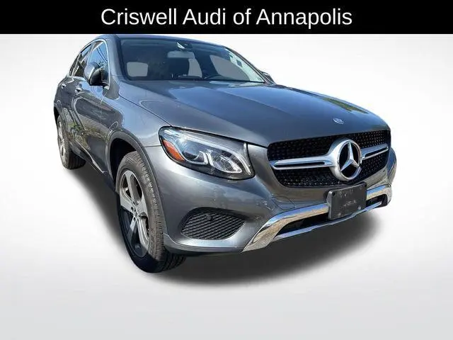2017 Mercedes-Benz GLC GLC300 4MATIC photo 4