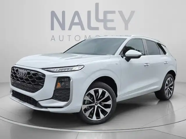 2026 Audi Q3 S line quattro's photo