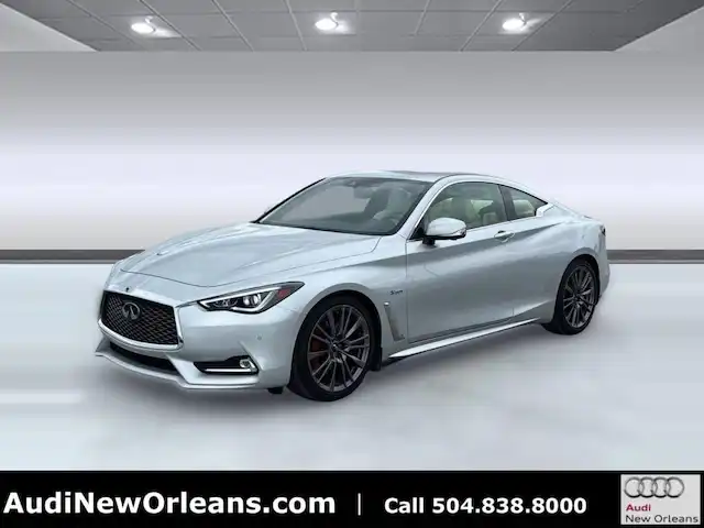 2017 INFINITI Q60 Red Sport 400's photo
