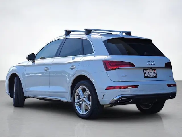 2024 Audi Q5 55 e Premium photo 4